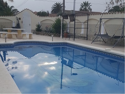 Maison de 300m2 avec piscine et belle parcelle à Empuriabrava